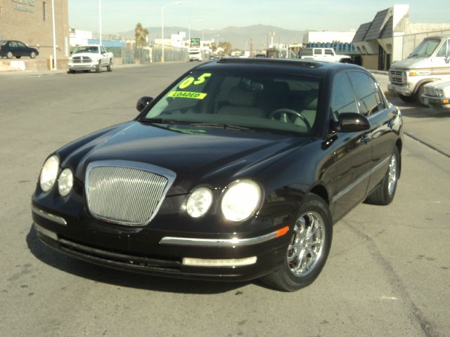 2005 Kia Amanti Unknown