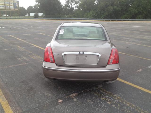 2008 Kia Amanti Unknown