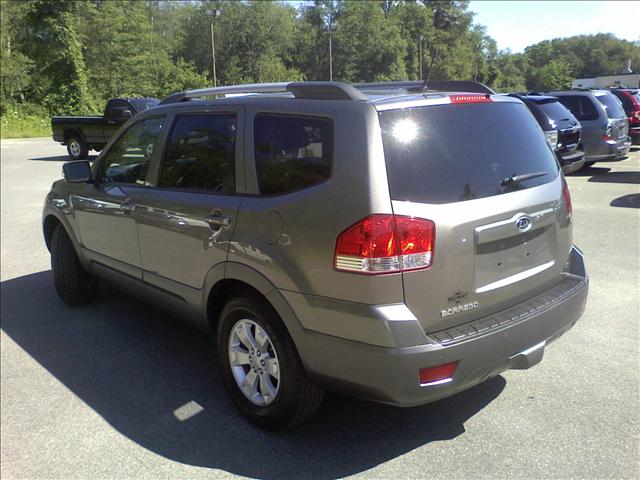 2009 Kia Borrego Ci