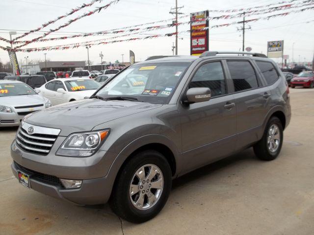 2009 Kia Borrego Open-top