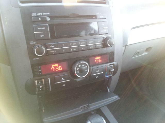 2009 Kia Borrego 5dr HB