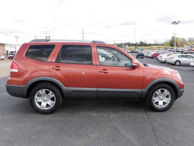 2009 Kia Borrego Open-top