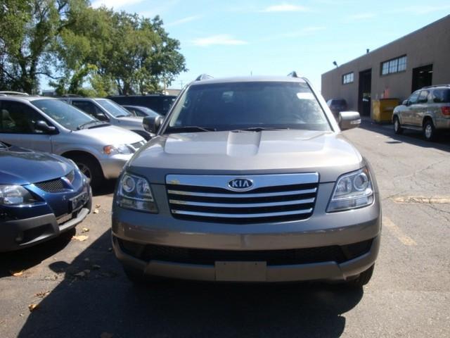 2009 Kia Borrego Elk Conversion Van