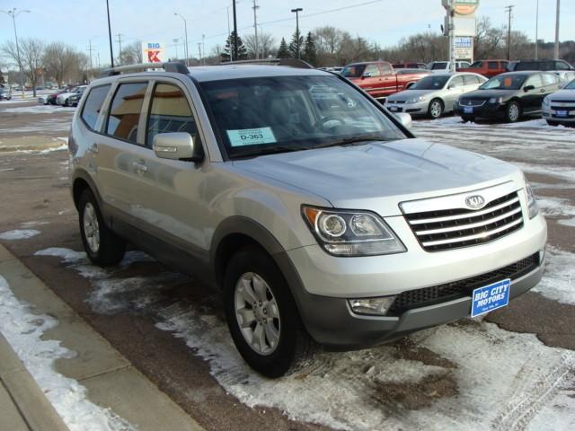 2009 Kia Borrego EXT CAB Sport V6 AUTO 1 Owner