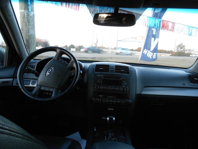 2009 Kia Borrego 5dr HB