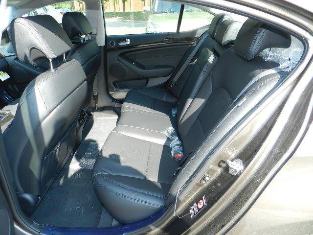 2014 Kia Cadenza Premium