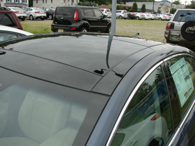 2014 Kia Cadenza Open-top