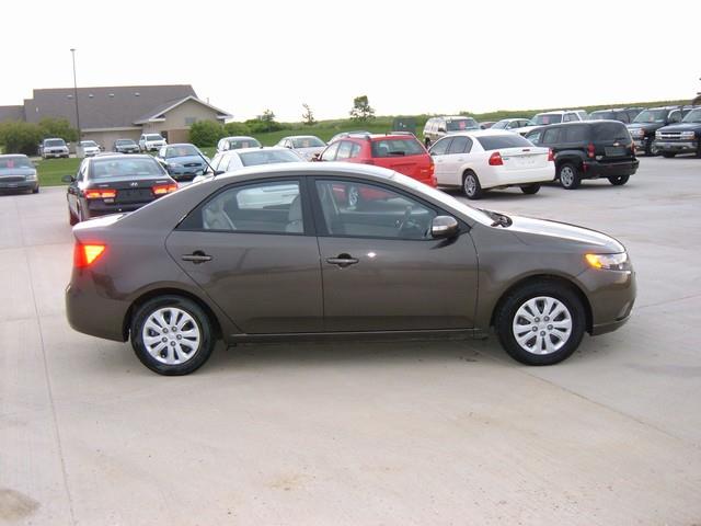 2010 Kia Forte Open-top