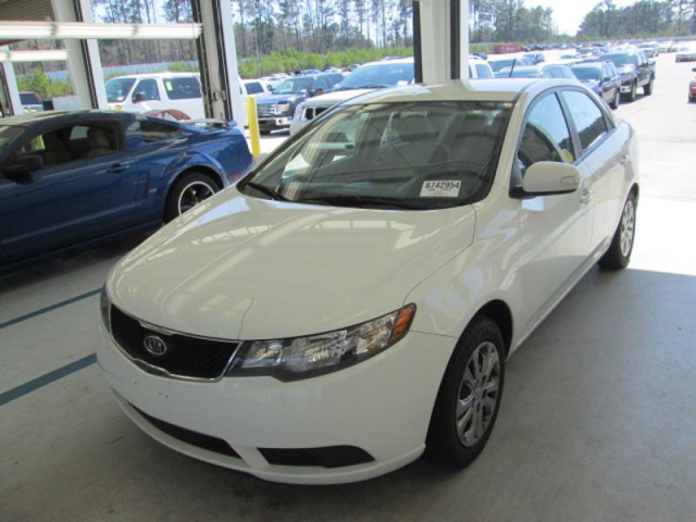 2010 Kia Forte Open-top