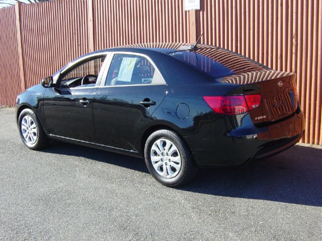 2010 Kia Forte Elk Conversion Van