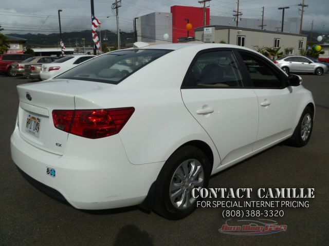 2010 Kia Forte Open-top