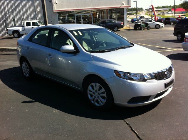 2011 Kia Forte Open-top