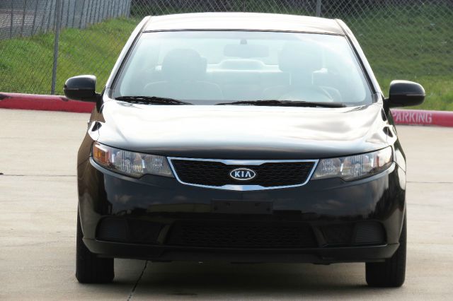 2011 Kia Forte Open-top