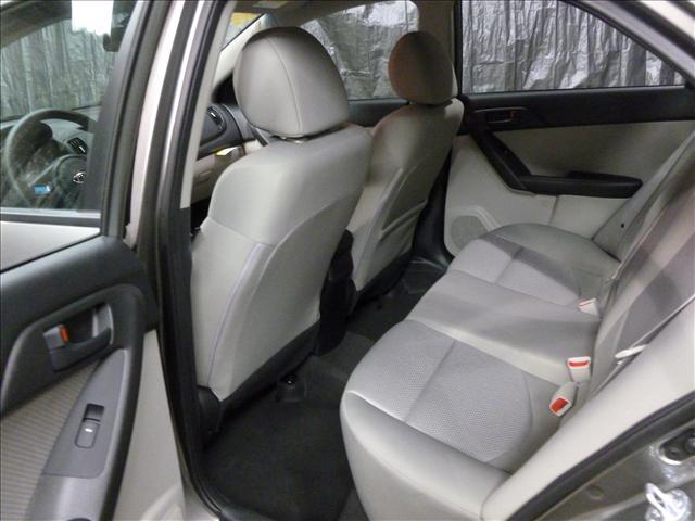 2011 Kia Forte Open-top