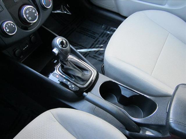 2012 Kia Forte Open-top