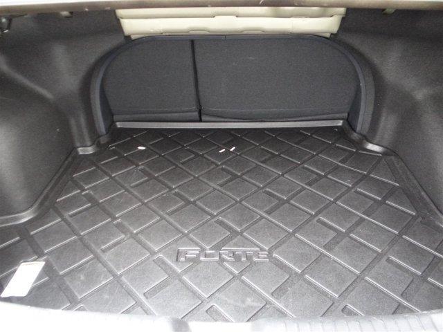 2012 Kia Forte Open-top