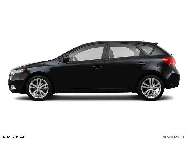 2013 Kia Forte AWD, REAR DVD, Navigation, 3RD ROW, Mem/heat Seats