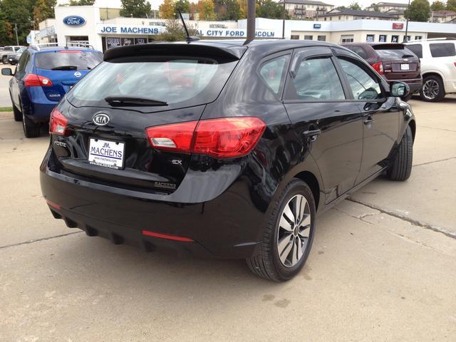 2013 Kia Forte Open-top