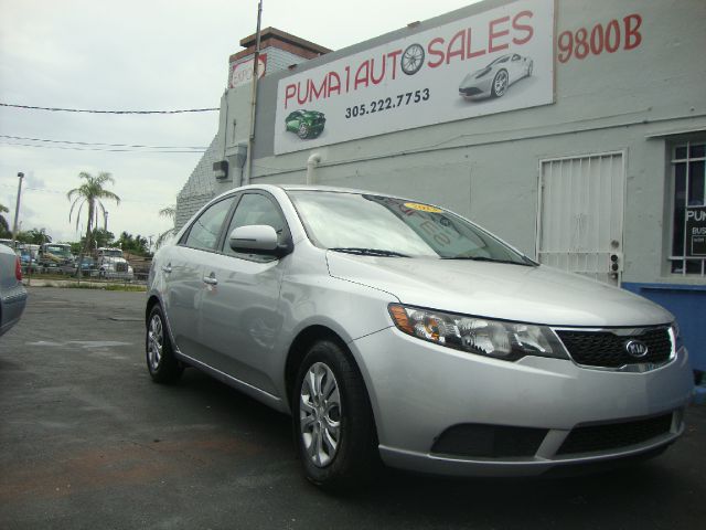 2013 Kia Forte Open-top