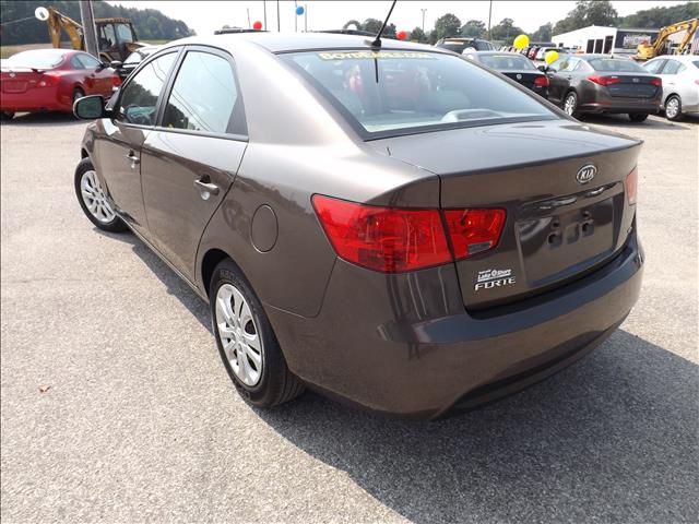 2013 Kia Forte Unknown