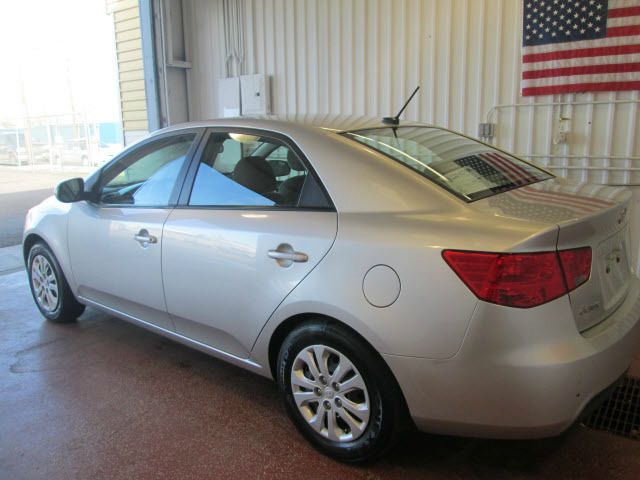 2013 Kia Forte Open-top