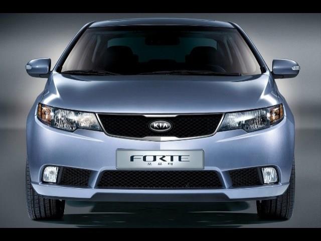 2013 Kia Forte F-150 Reg Cab