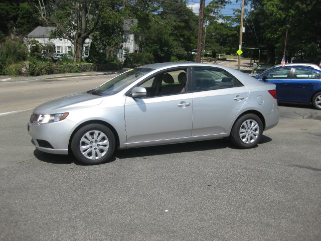 2013 Kia Forte Open-top