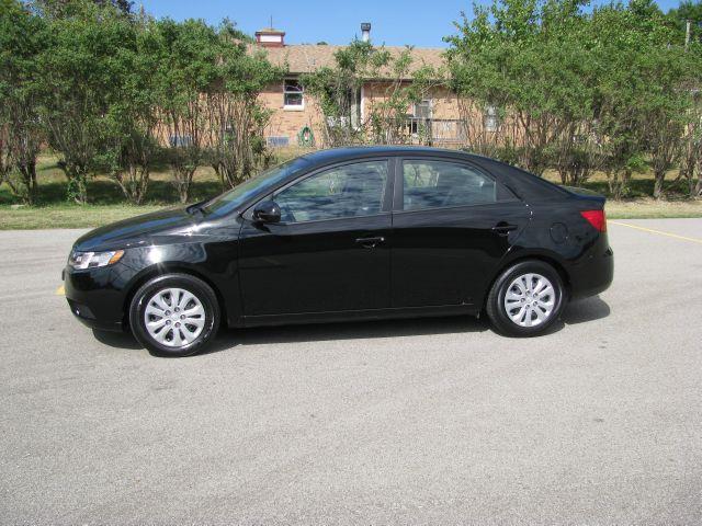 2013 Kia Forte Open-top