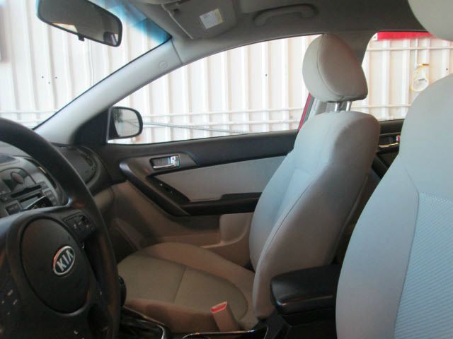 2013 Kia Forte Open-top