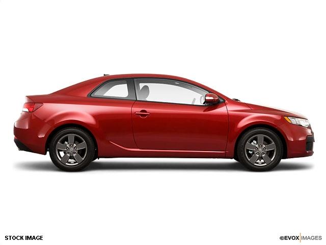 2010 Kia Forte Koup Open-top