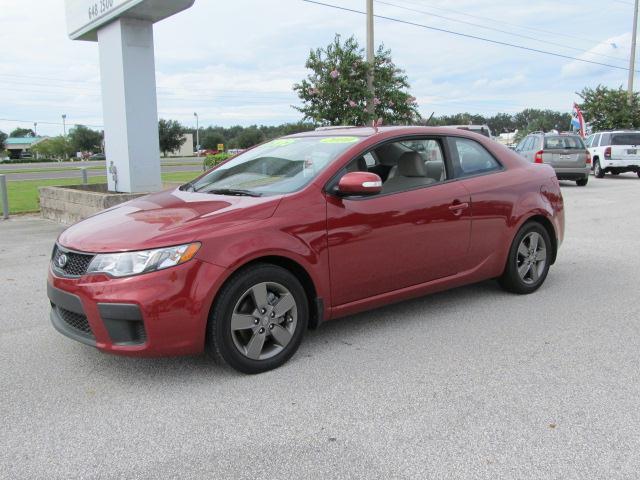 2010 Kia Forte Koup Open-top