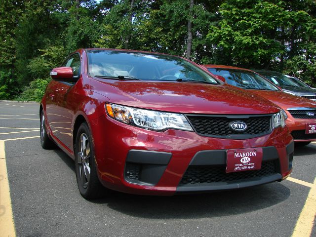 2010 Kia Forte Koup Unknown