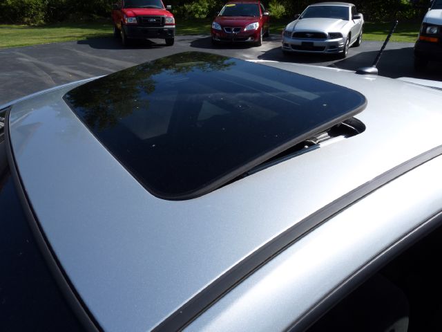 2012 Kia Forte Koup AWD, REAR DVD, Navigation, 3RD ROW, Mem/heat Seats