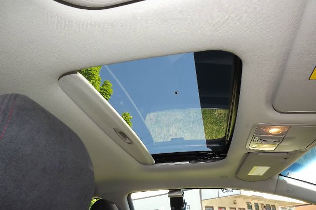 2012 Kia Forte Koup AWD, REAR DVD, Navigation, 3RD ROW, Mem/heat Seats