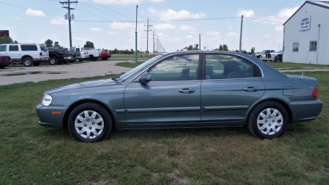 2002 Kia Optima Elk Conversion Van