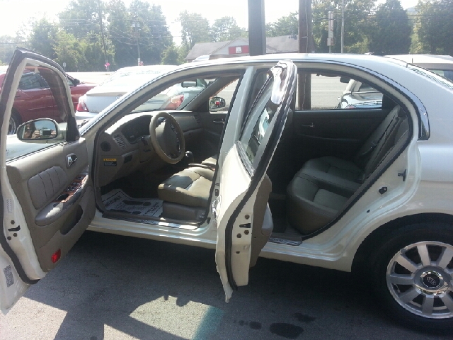 2002 Kia Optima Open-top