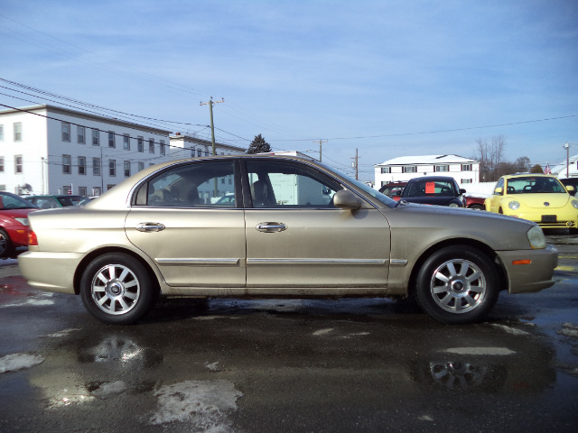 2002 Kia Optima Elk Conversion Van