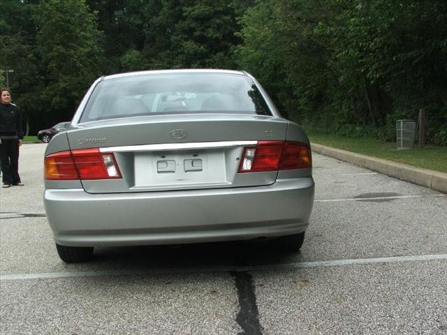2002 Kia Optima SE