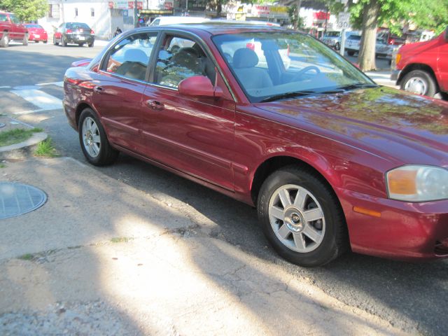 2003 Kia Optima 5dr HB
