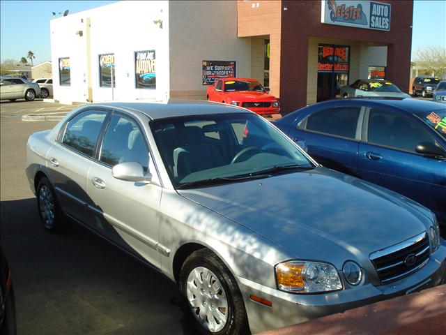 2004 Kia Optima Elk Conversion Van