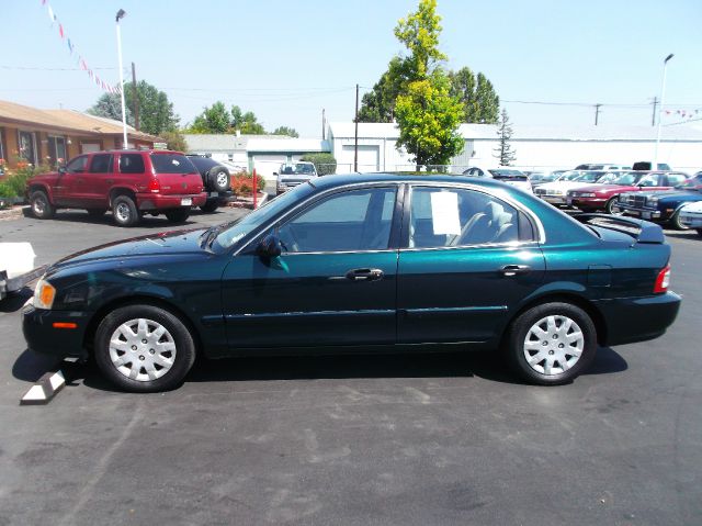 2004 Kia Optima Open-top