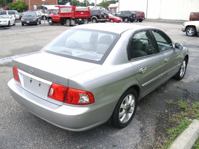 2004 Kia Optima 5dr HB Auto
