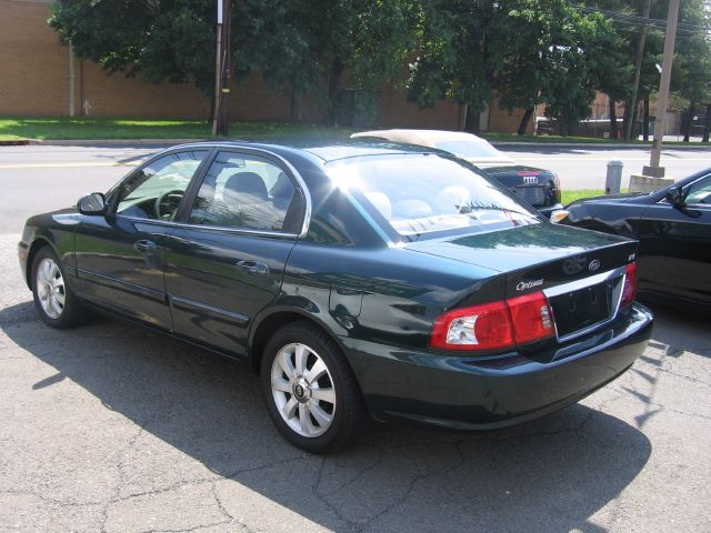 2004 Kia Optima 5dr HB Auto