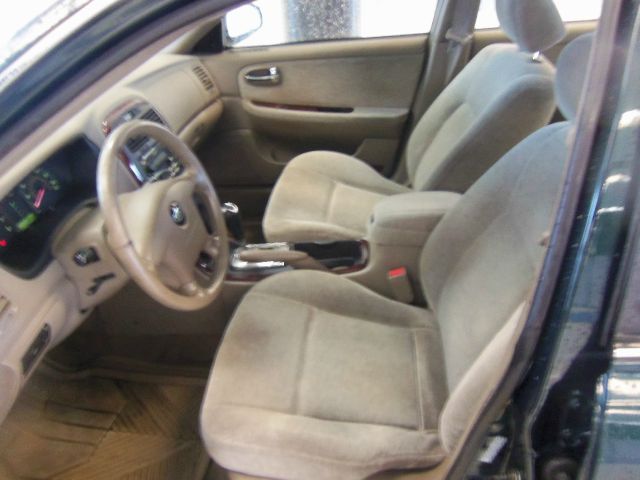 2004 Kia Optima Open-top