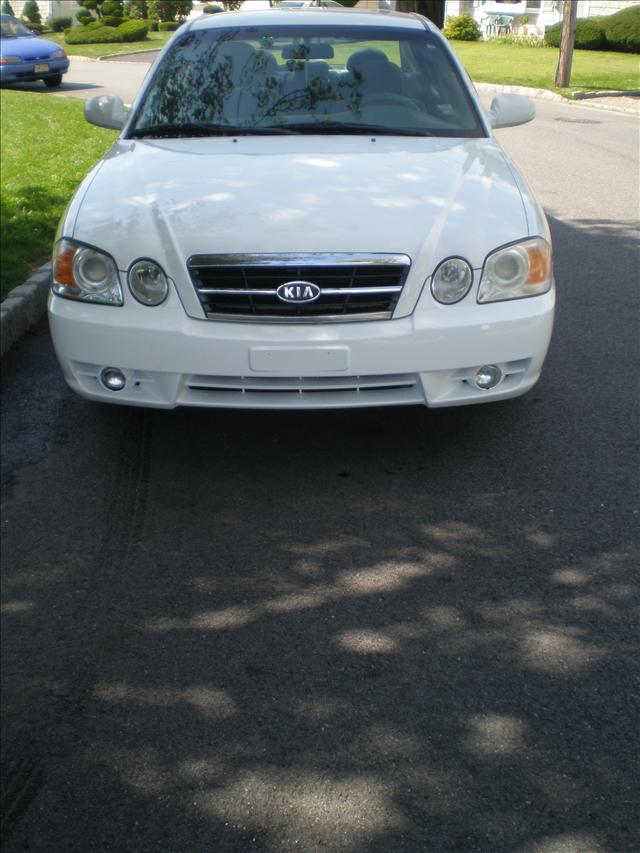 2004 Kia Optima Elk Conversion Van