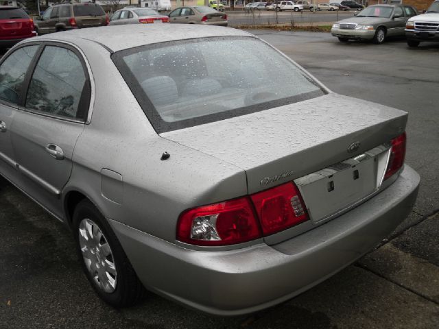2004 Kia Optima Elk Conversion Van