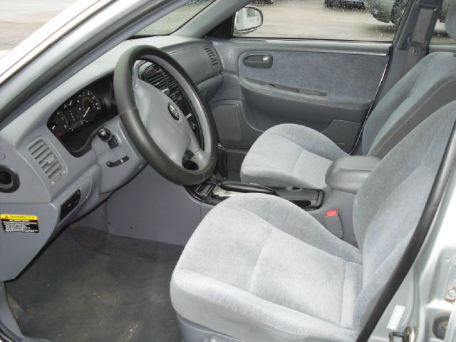 2004 Kia Optima Elk Conversion Van