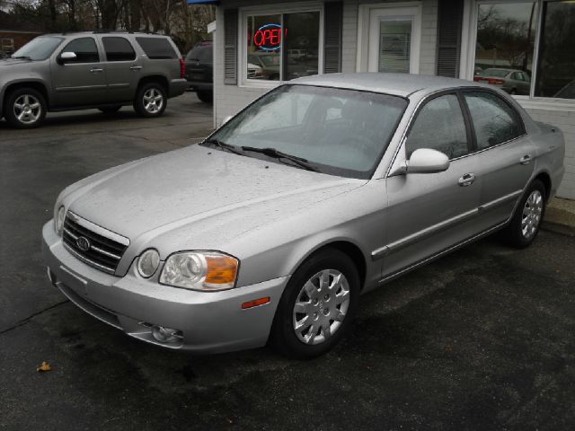 2004 Kia Optima Elk Conversion Van