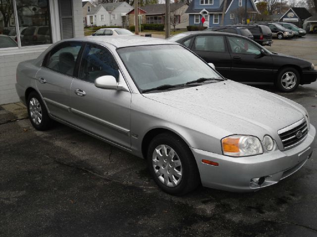 2004 Kia Optima Elk Conversion Van