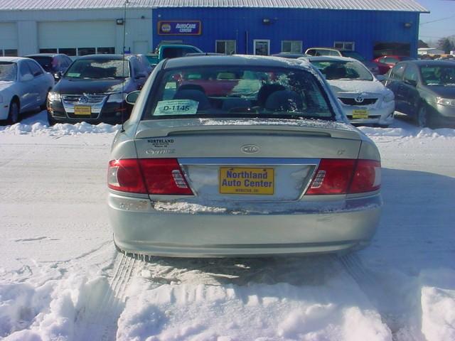 2004 Kia Optima Open-top